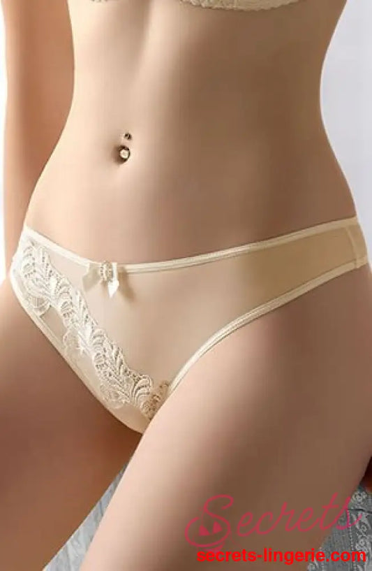 Gracya Evelyn Brief