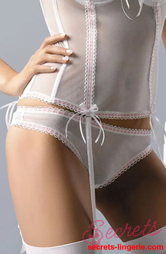 Gracya Paola Brief