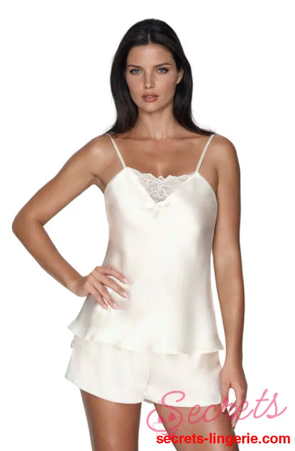 Irall Tori Set Ivory