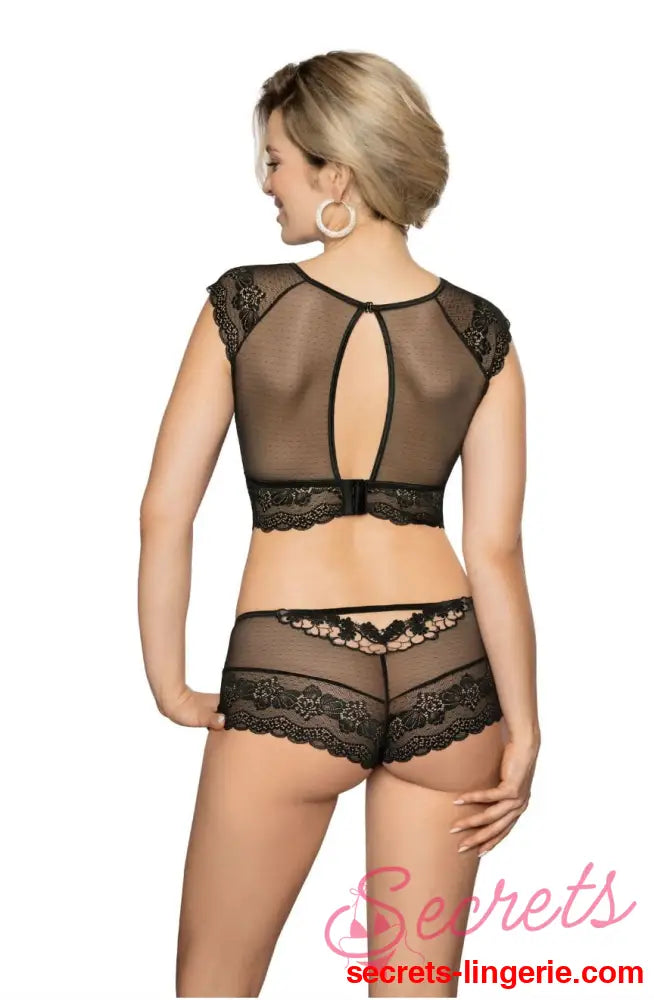 Roza Ellba Black Boxer