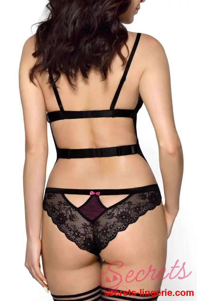 Roza Fifii Black Body