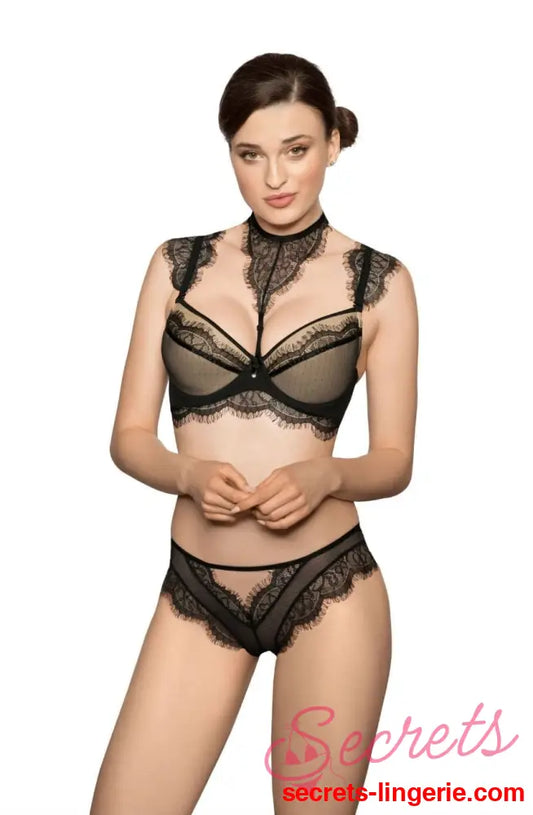 Roza Idrisa Black Push Up