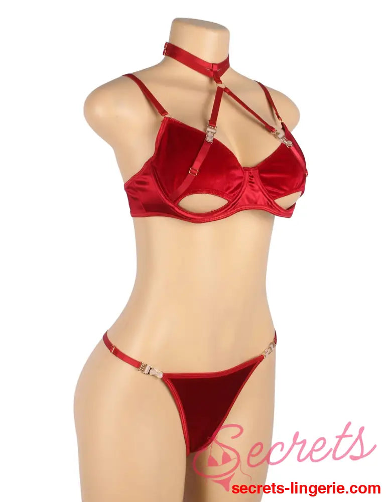 YesX YX872 Hollow Cut Halter Bra Set